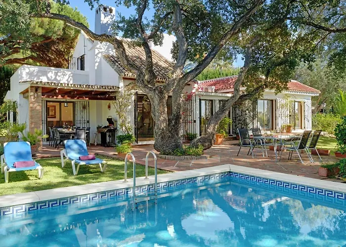 فيلة With Private Pool And Garden In ماربيا